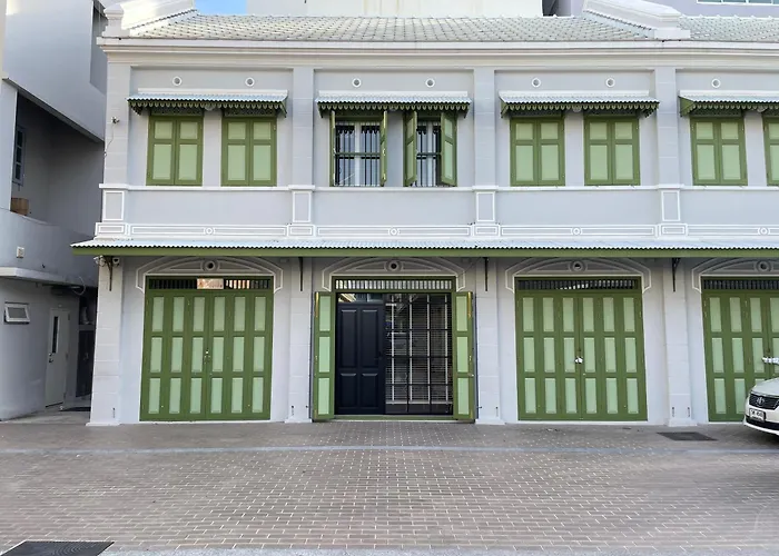 Velin Chinatown - Entire House With 2 Bedrooms 방콕